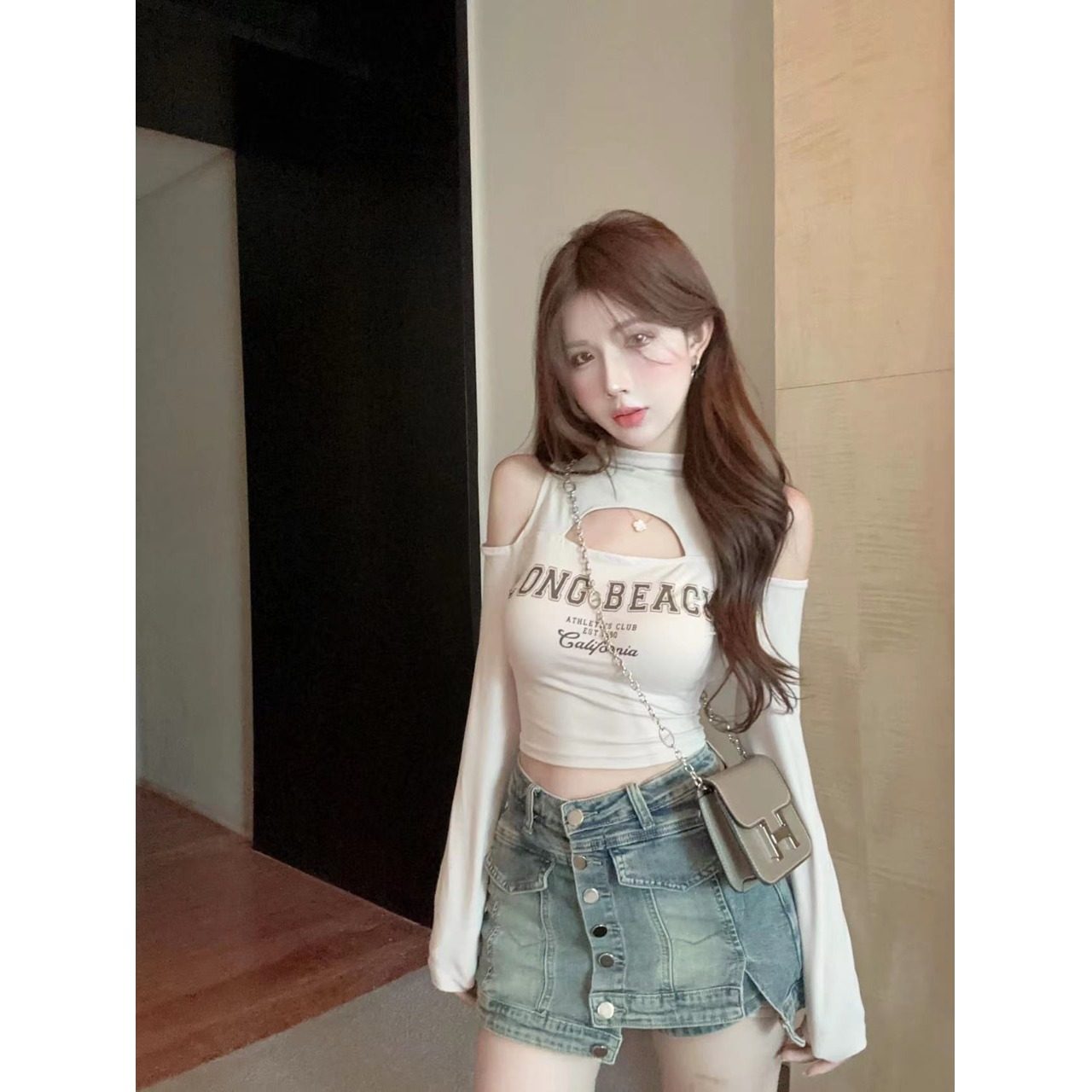 美式复古辣妹露肩镂空打底衫