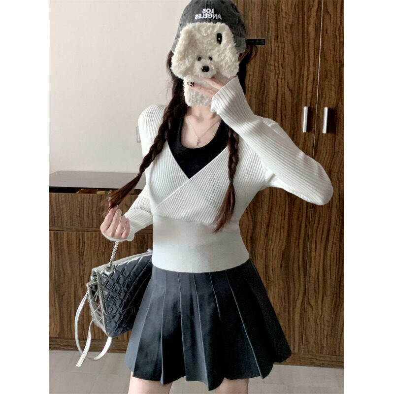 假两件挂脖短款长袖针织衫女秋冬2026新款设计感内搭打底上衣