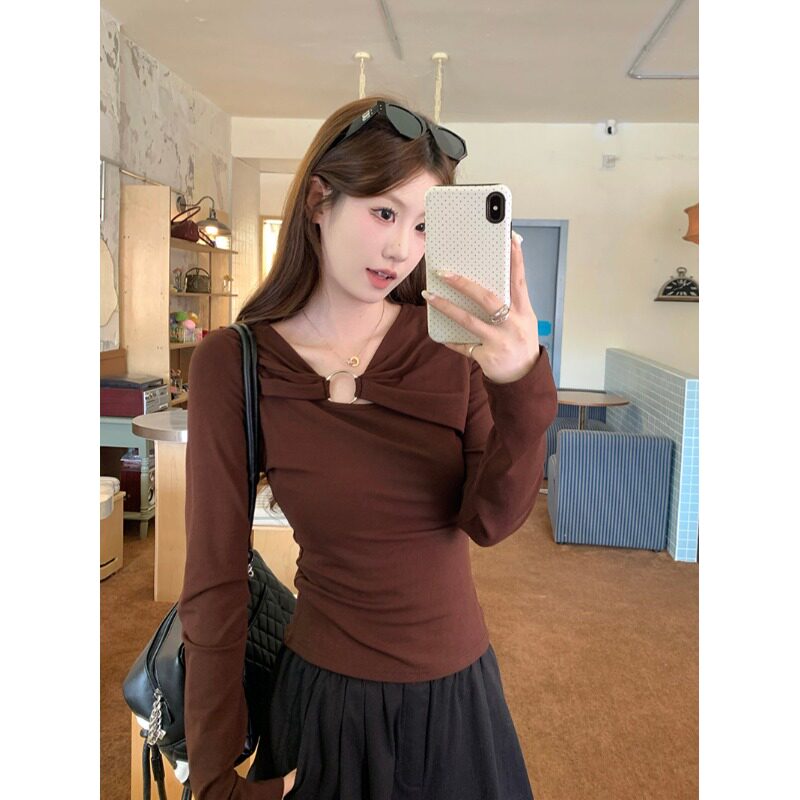 大码胖MM秋冬季轻熟风时尚正肩打底衫女内搭高级感修身显瘦上衣潮