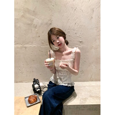 夏季甜美方领蕾丝白色吊带背心