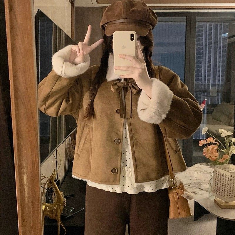 甜美翻领蝴蝶结皮毛一体夹克外套