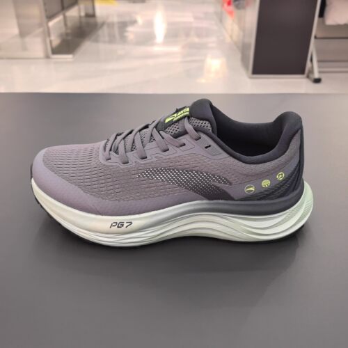 安踏PG7旅步v2.5跑步鞋男革面加绒缓震6运动休闲鞋正品112615545