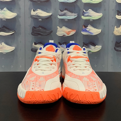 安踏凯里欧文系列KAI 1 TEAM篮球鞋男款9团队竞技运动鞋112541622