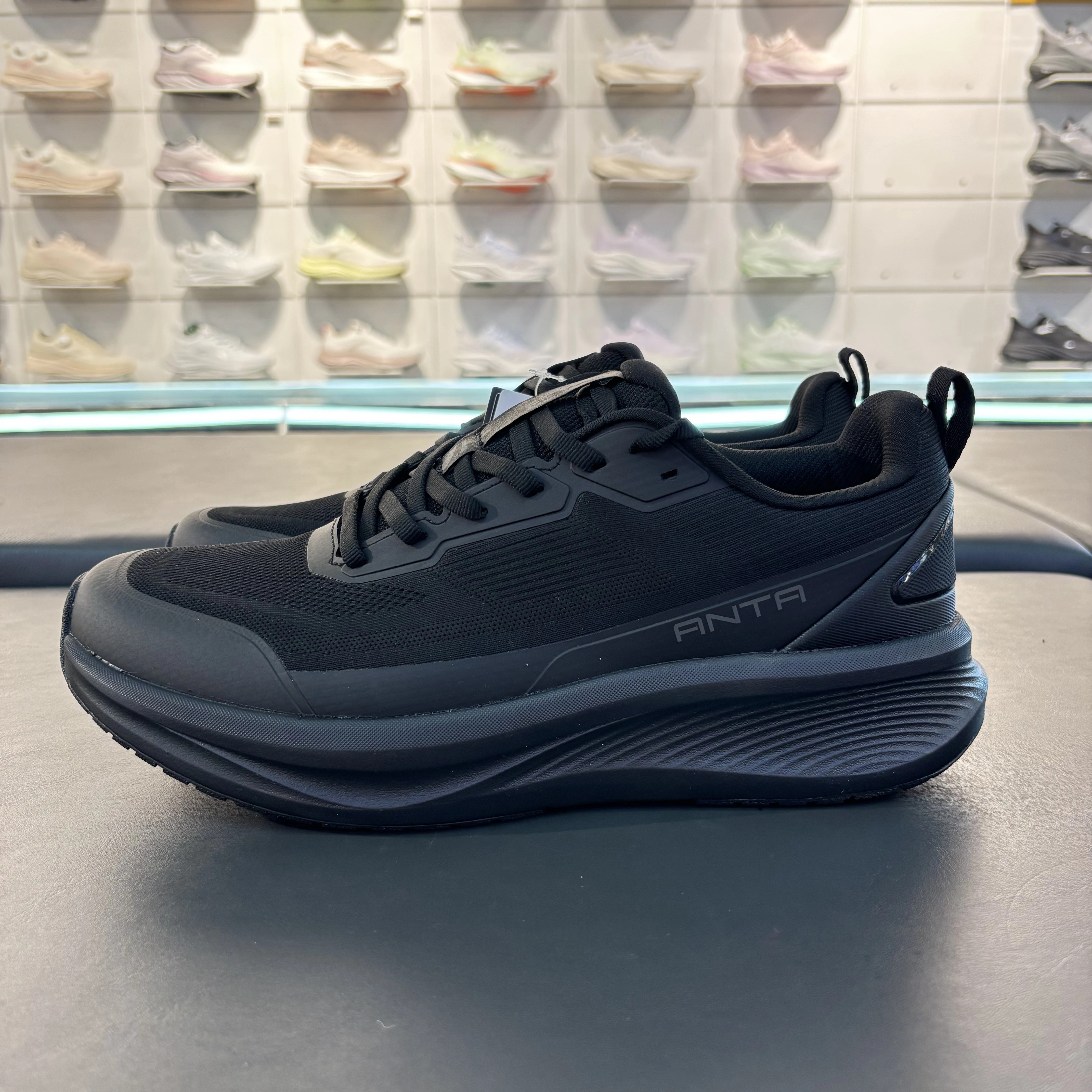 安踏神行13男pro综训鞋轻便缓震8跑步鞋新款通勤运动鞋112547718