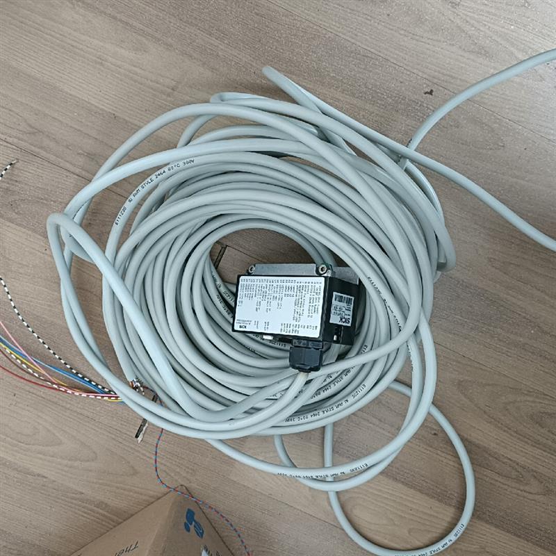 SICK SX0A-BB0920B 2027814插头和电缆出售实拍实价议