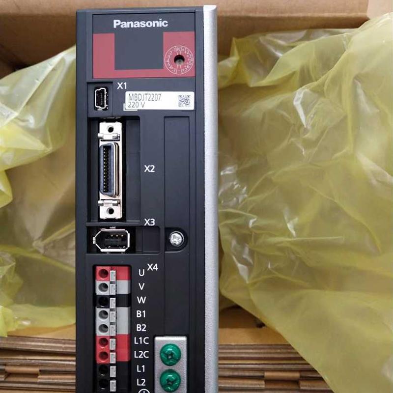 松下伺服驱动器  MBDJT2207 MCDK3520CA1议