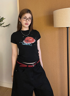 ARDT原创美式复古正肩短袖T恤弹力修身草莓模糊印花潮夏季上衣