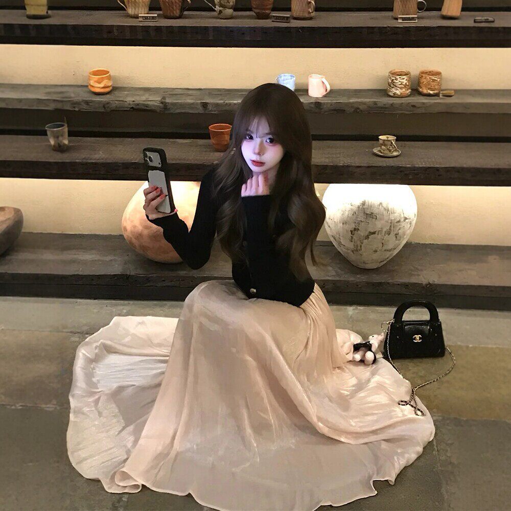 缎面流光高级感大裙摆半身长裙女