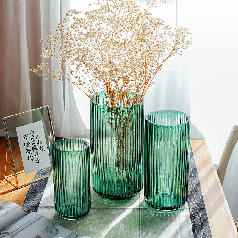 轻奢绿色花瓶干花摆件北欧创意简约ins竖纹玫瑰鲜花瓶插花瓶玻璃