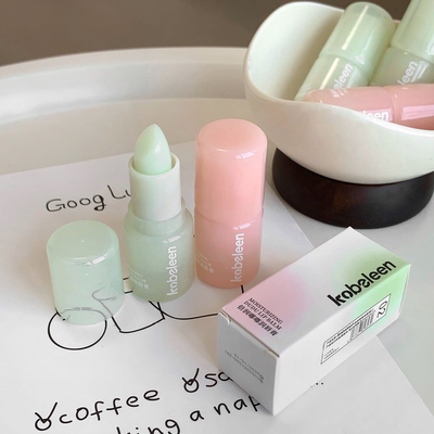 谁懂啊 好嫩...kobeleen倍润嘟嘟润唇膏滋润保湿无色固体唇膜