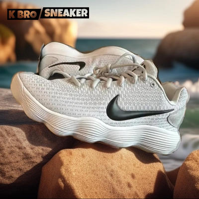 NIKEHYPERDUNK2017篮球鞋