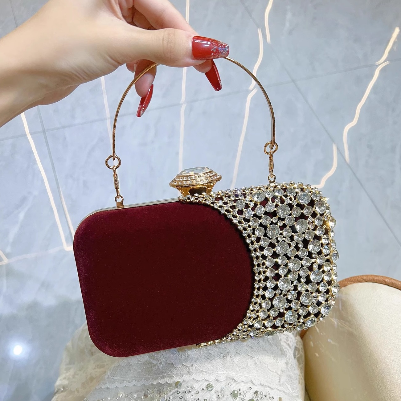 喜妈妈配旗袍手拎包丝绒晚宴包