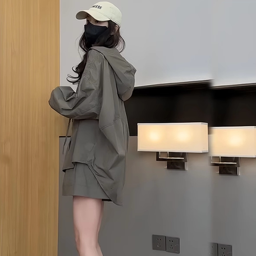 长袖防晒上衣阔腿短裤时尚套装女