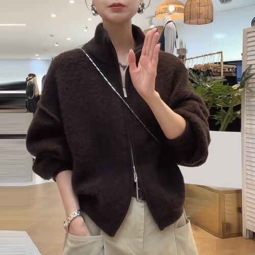 韩系复古颗粒绒加厚毛衣外套女