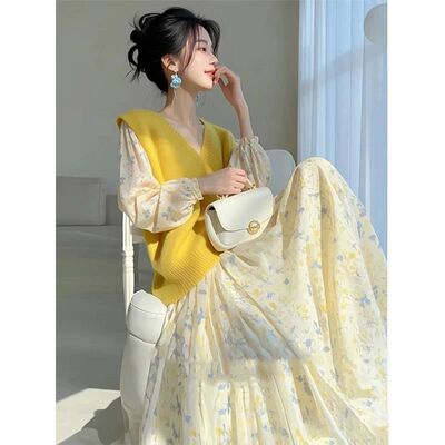 春装搭配一整套大码胖mm假两件针织衫碎花裙子减龄漂亮高级套装女