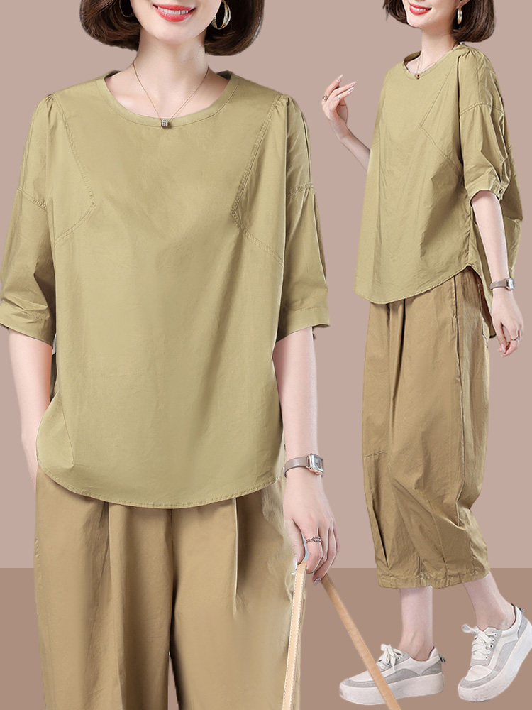 엄마의 여름 운동복 정장 여성 유행 2024 새로운 중년 및 노인 여성 반팔 티셔츠 투피스 세트