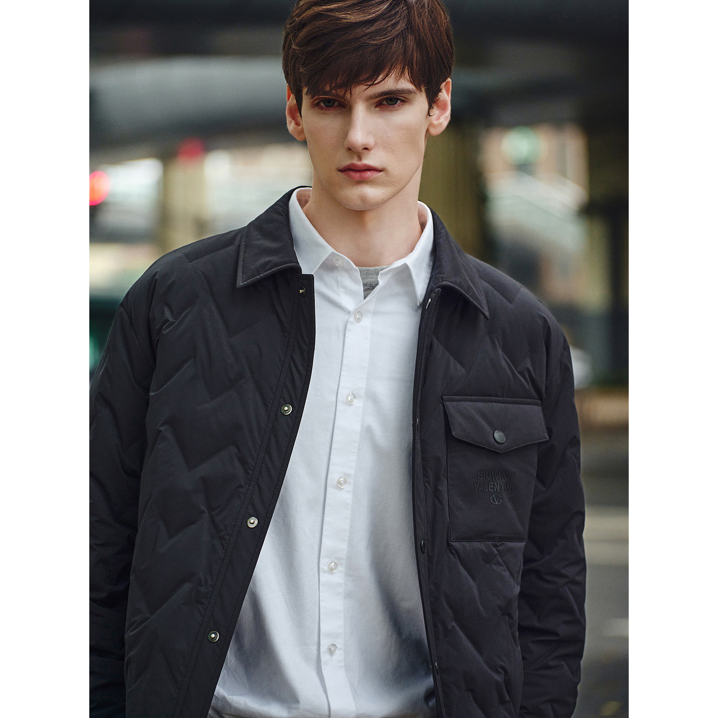 卓凡尼·华伦天奴短款翻领羽绒服