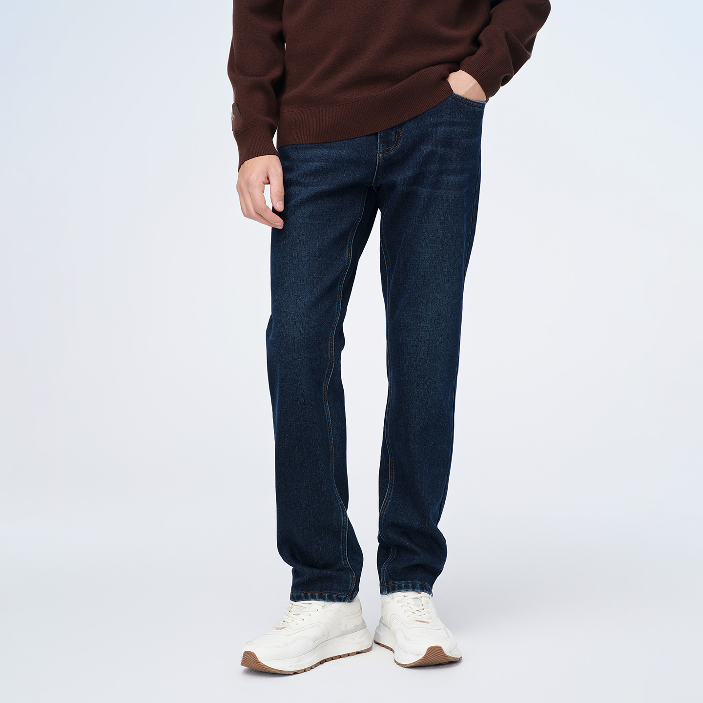 卓凡尼·华伦天奴加绒牛仔裤