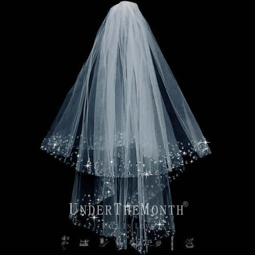 月下相恋新娘头纱领证结婚