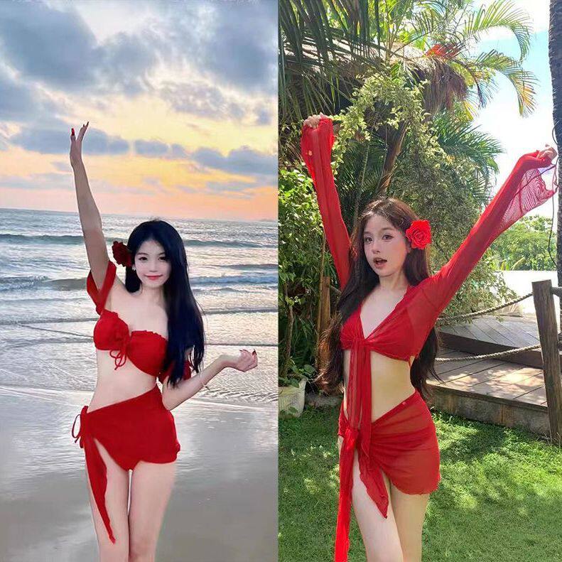比基尼泳衣女性感显白一