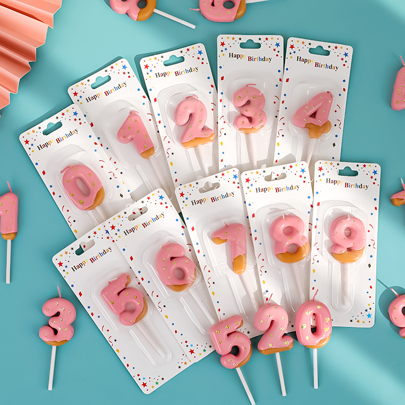 甜美可爱草莓巧克力数字蜡烛