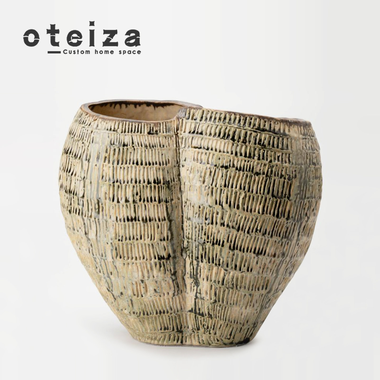 Oteiza现代简约手工捏塑花褶陶瓷花器样板间售楼处民宿家居装饰品