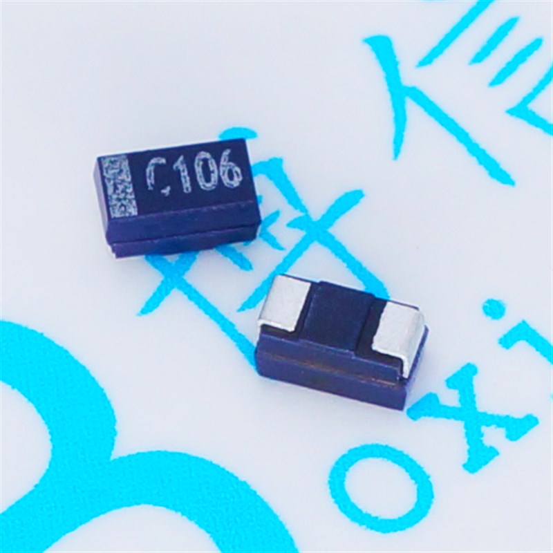 黑色A型 16V10UF C106 全新 黑色贴片钽电容 3216 16V10UF A型
