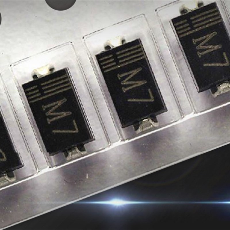M7 4*2.5MM 整流二极管1A1000V SMA 贴片1N4007 2000只/盘