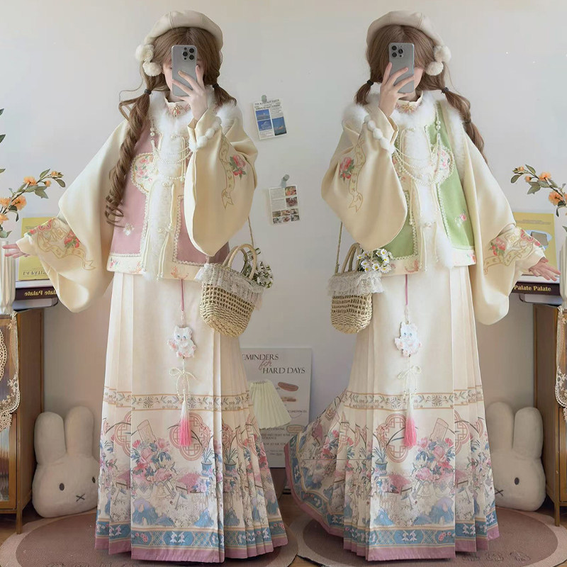 【拾光】原创汉服女明制加绒比甲拜年服汉洋折衷琵琶袖马面裙套装,女装/女士精品,汉服套装,淘宝优惠券,粉丝福利购,淘宝优惠卷