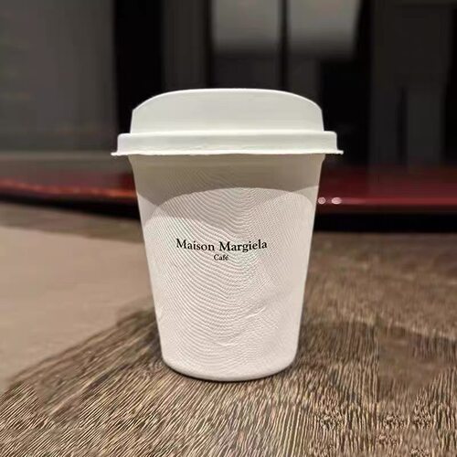 网红高颜值可降解甘蔗渣纸浆杯子