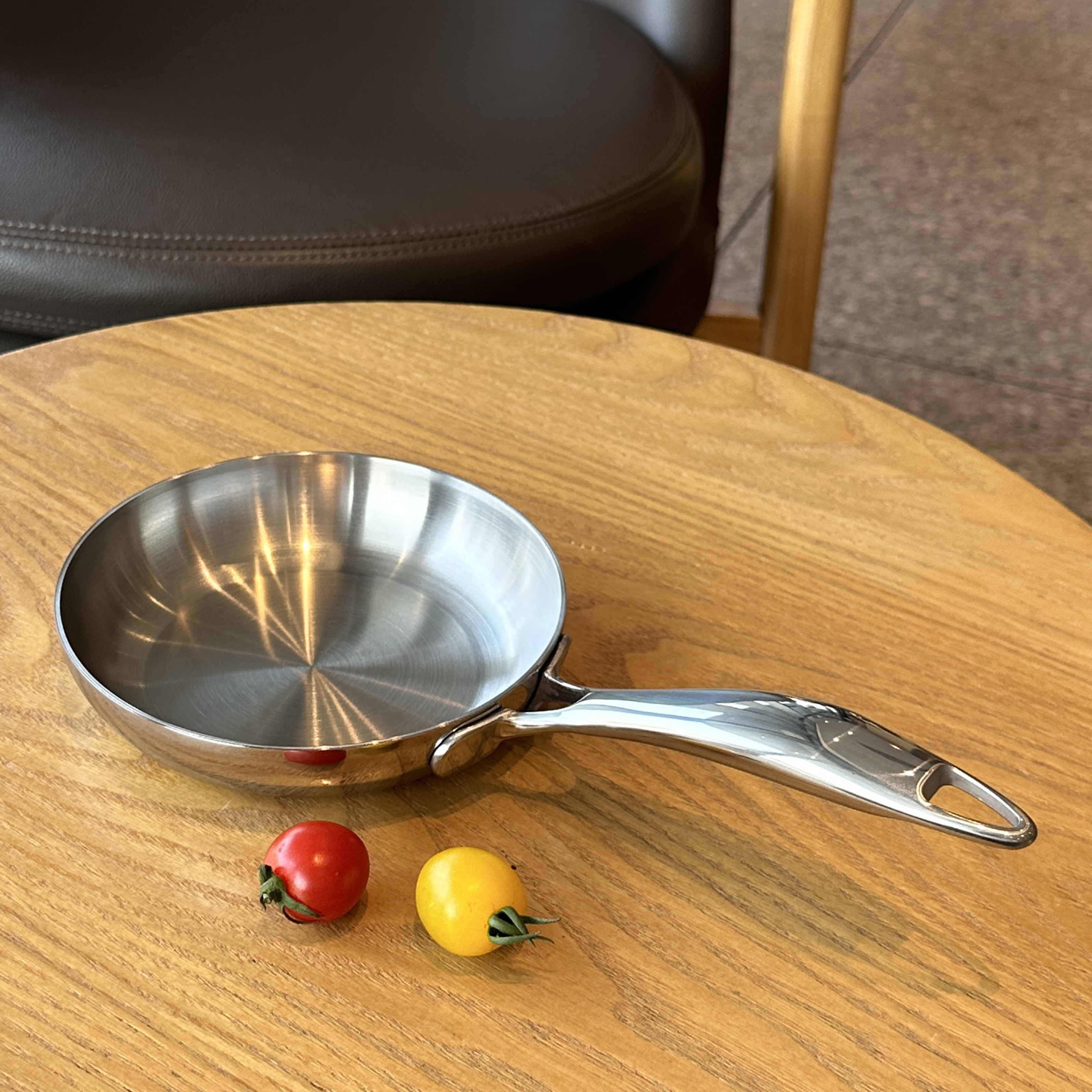 18/10不锈钢平底小煎锅无涂层辅食早餐煎蛋锅牛排14cm