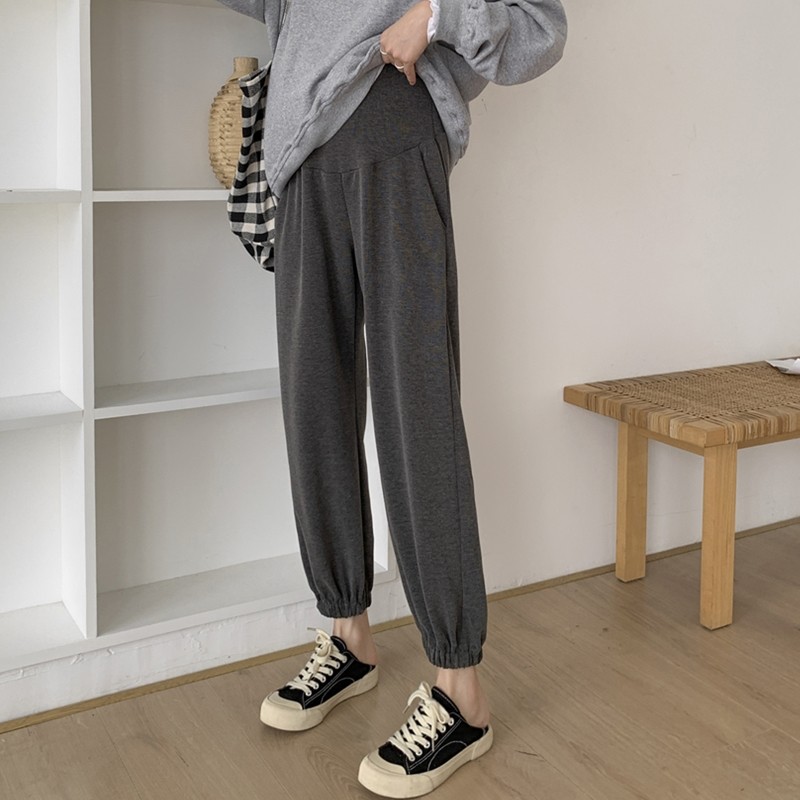 孕妇裤秋季外穿网红宽松长裤时尚哈伦休闲裤大码托腹运动灯笼裤潮