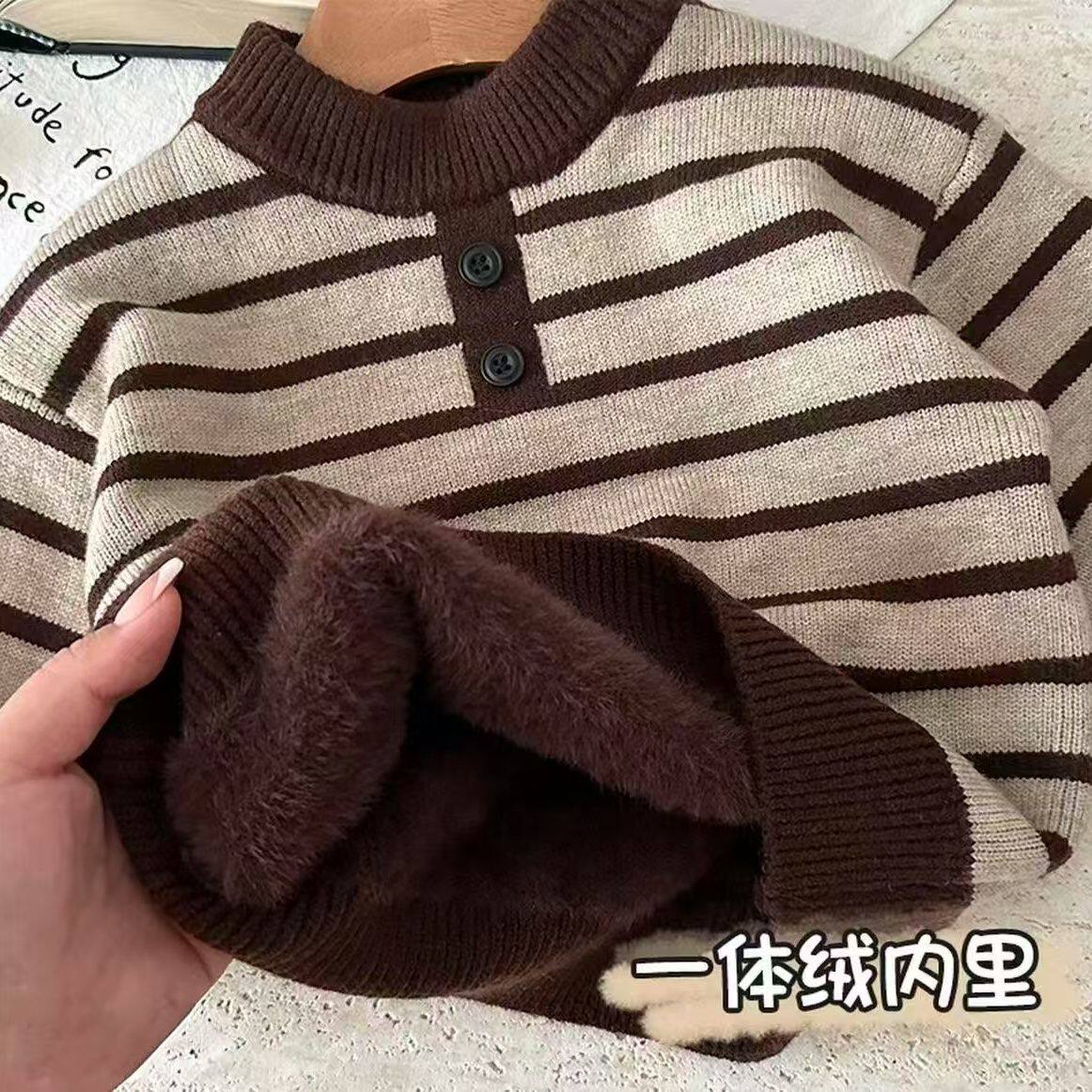 一体绒男童毛衣2025冬季