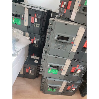 客服在线:施耐德CVS100F 160F 250F 4P63/100/【议价】