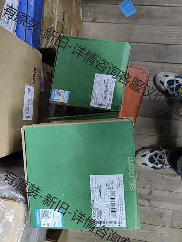 新款施耐德接触器全新带包装LC1D170Q7C   LC1D