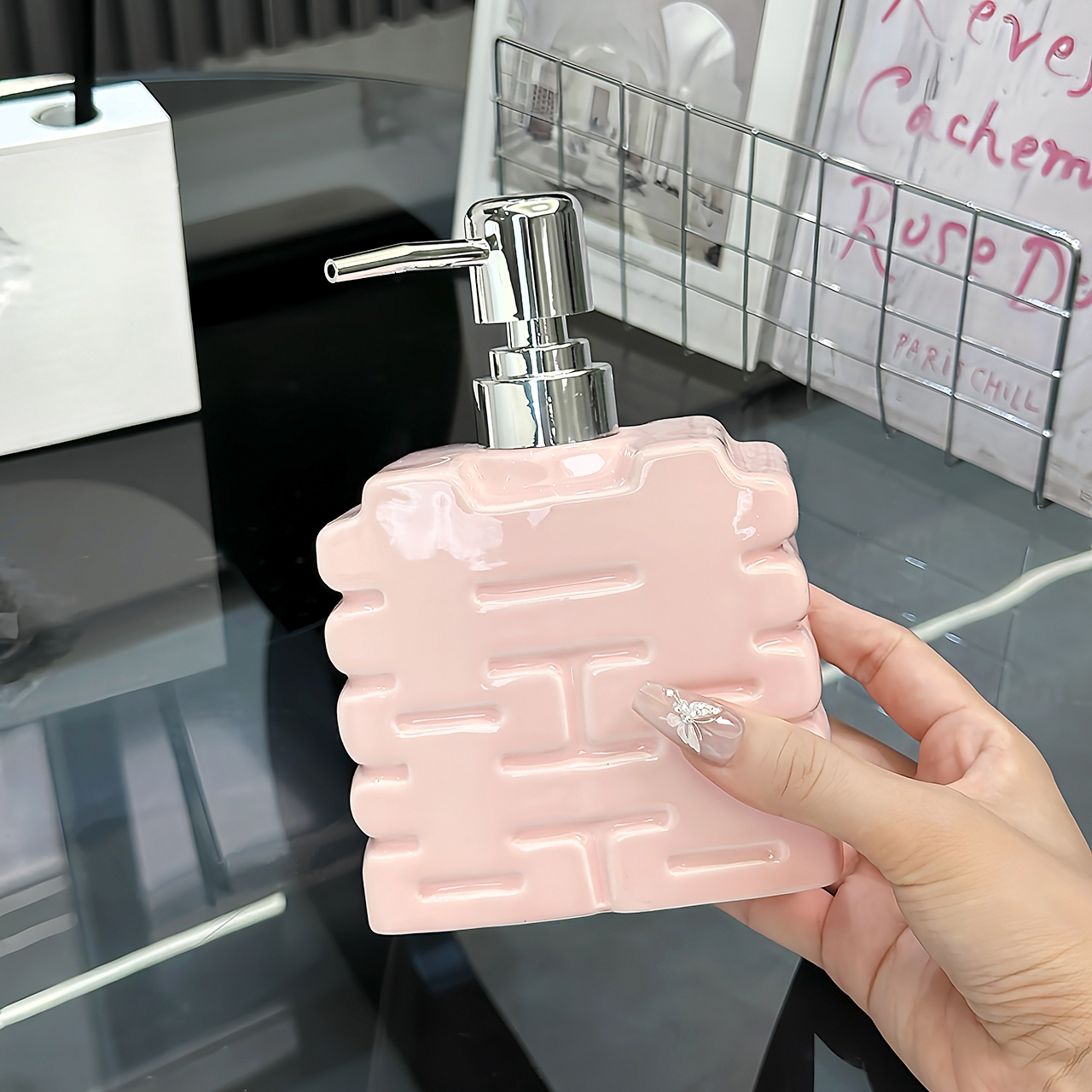结婚新婚礼物品洗手液瓶子