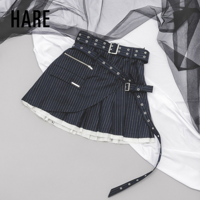 HARENANA联名2026春季新款摇滚辣妹风不规则条纹短裙640906