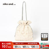 ...手拎包2025新款 niko and 便携通勤抽绳水桶包491107