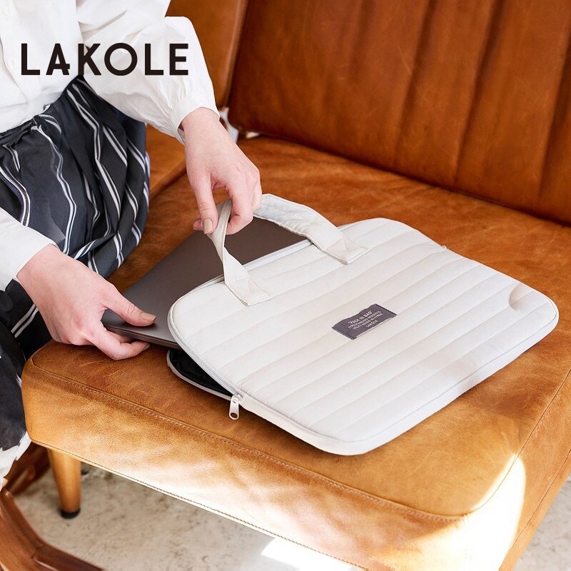 LAKOLE电脑包2025年春夏新款便携简约通勤手提手拎收纳包178269