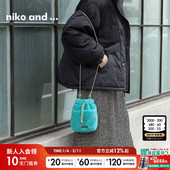 niko 可爱通勤绒毛抽绳斜挎包203070 新款 and ...单肩包女冬季