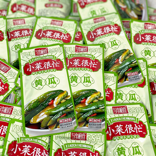 与李湘食小菜很忙黄瓜下饭菜熟食