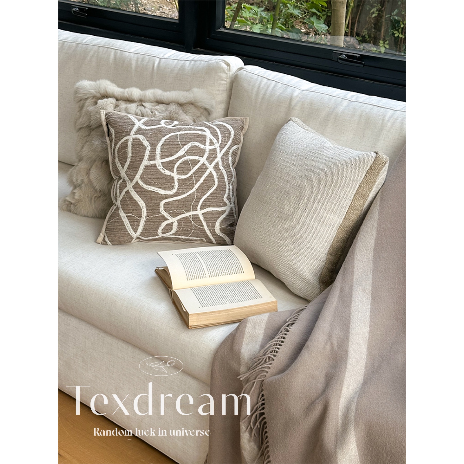 Texdream淡奶色沙发抱枕现代简约