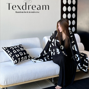 TEXDREAM态度 重磅字母刺绣沙发抱枕现代轻奢高级感床头靠垫枕套