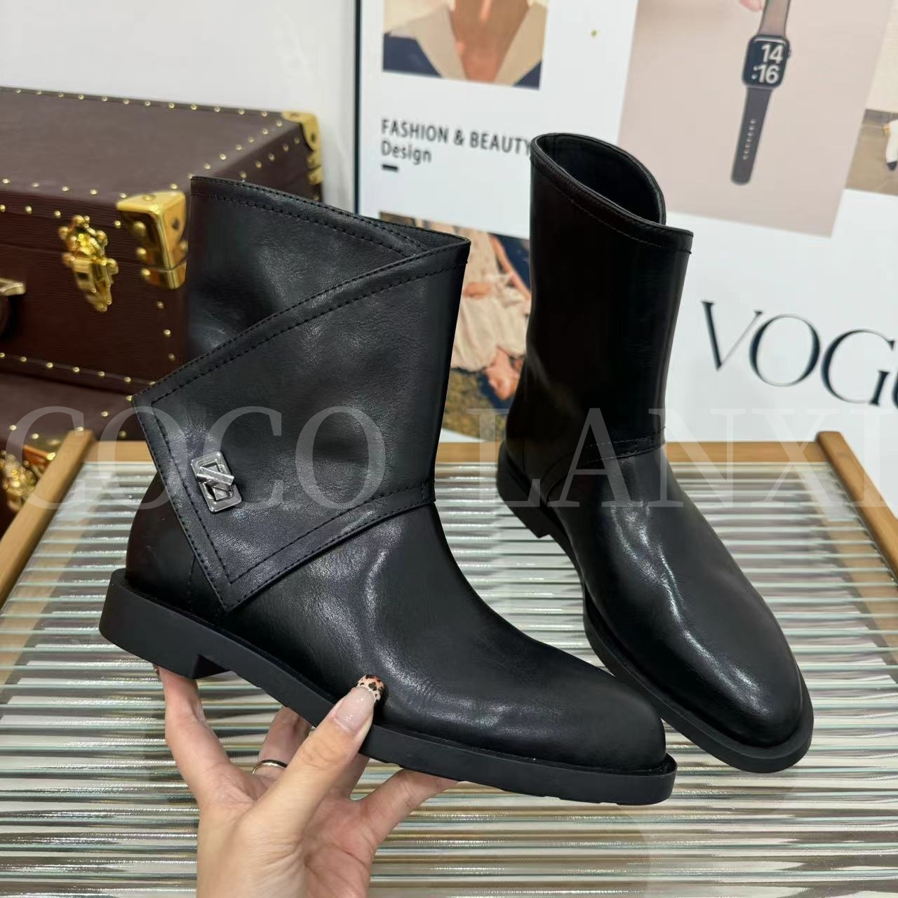 【LANXI  MOMO】时尚百搭黑色真皮粗跟中筒秋冬短靴24XZ574LX