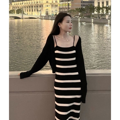 欧洲站2025春季新款小香风条纹吊带连衣裙修身显瘦针织开衫两件套