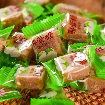 百草枇杷秋梨膏糖老式薄荷味梨膏散装糖果小包装梨高糖零食润喉糖