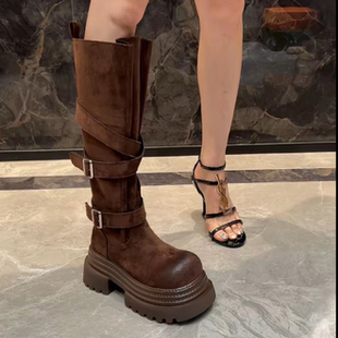 【yumi家】高级感长筒靴女高筒靴厚底松糕方跟时装靴磨砂皮毒液靴