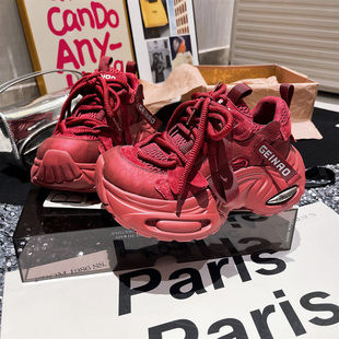 休闲透气超轻底女鞋 运动鞋 欧货设计感红色小个子6cm老爹鞋 真皮版