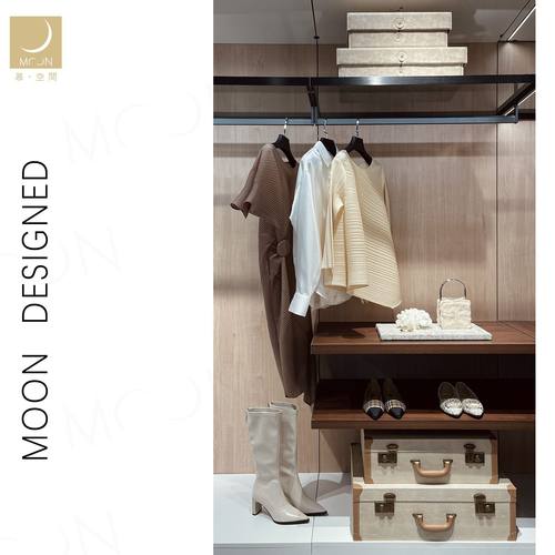 moon衣帽间衣柜衣服摆件