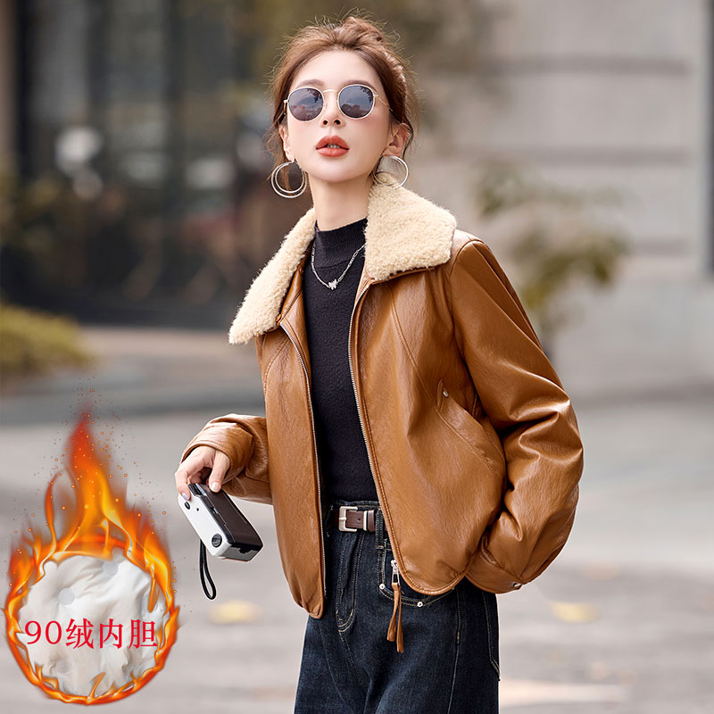 皮衣羽绒服女2025超火爆款高级感